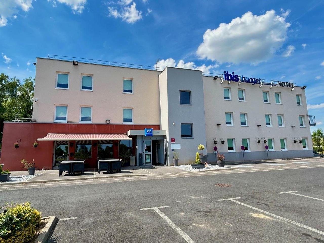 Ibis Budget 누아용 외부 사진